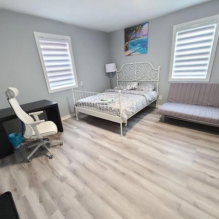 Downtown Ottawa Spacious Room Accommodation Екстер'єр фото