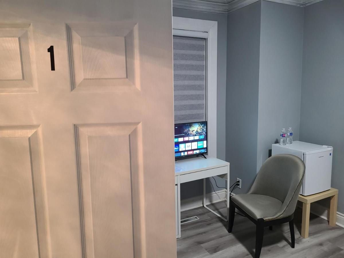 Downtown Ottawa Spacious Room Accommodation Екстер'єр фото