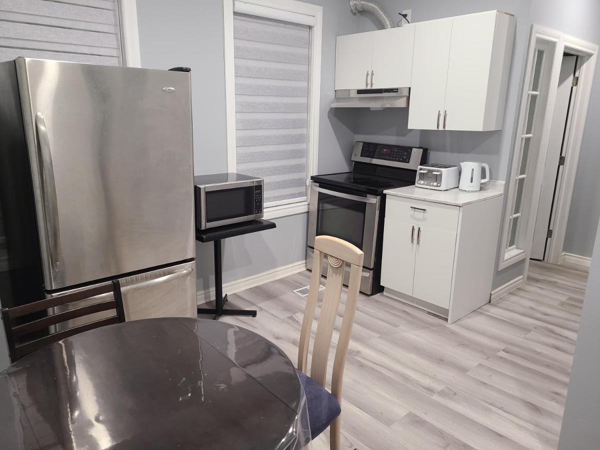Downtown Ottawa Spacious Room Accommodation Екстер'єр фото