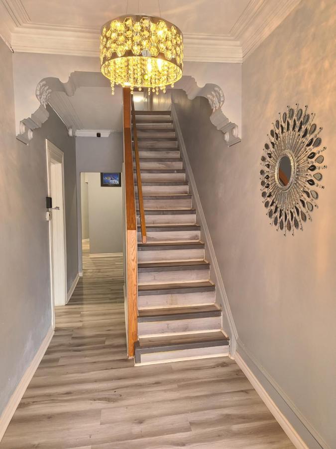 Downtown Ottawa Spacious Room Accommodation Екстер'єр фото
